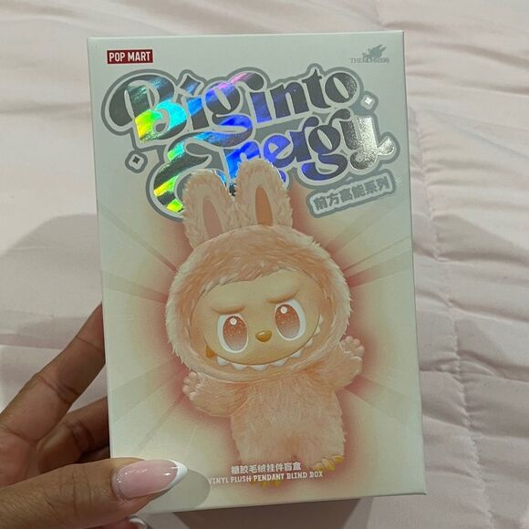 Big into energy labubu “happiness” - Picture 1 of 8